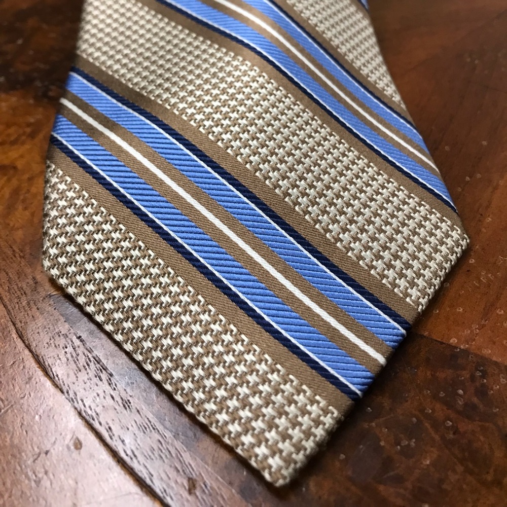 Premium silk neck tie